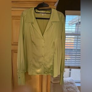 Frame chartreuse silk blouse size Large